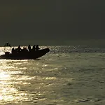 Baywatch-lux 2 *